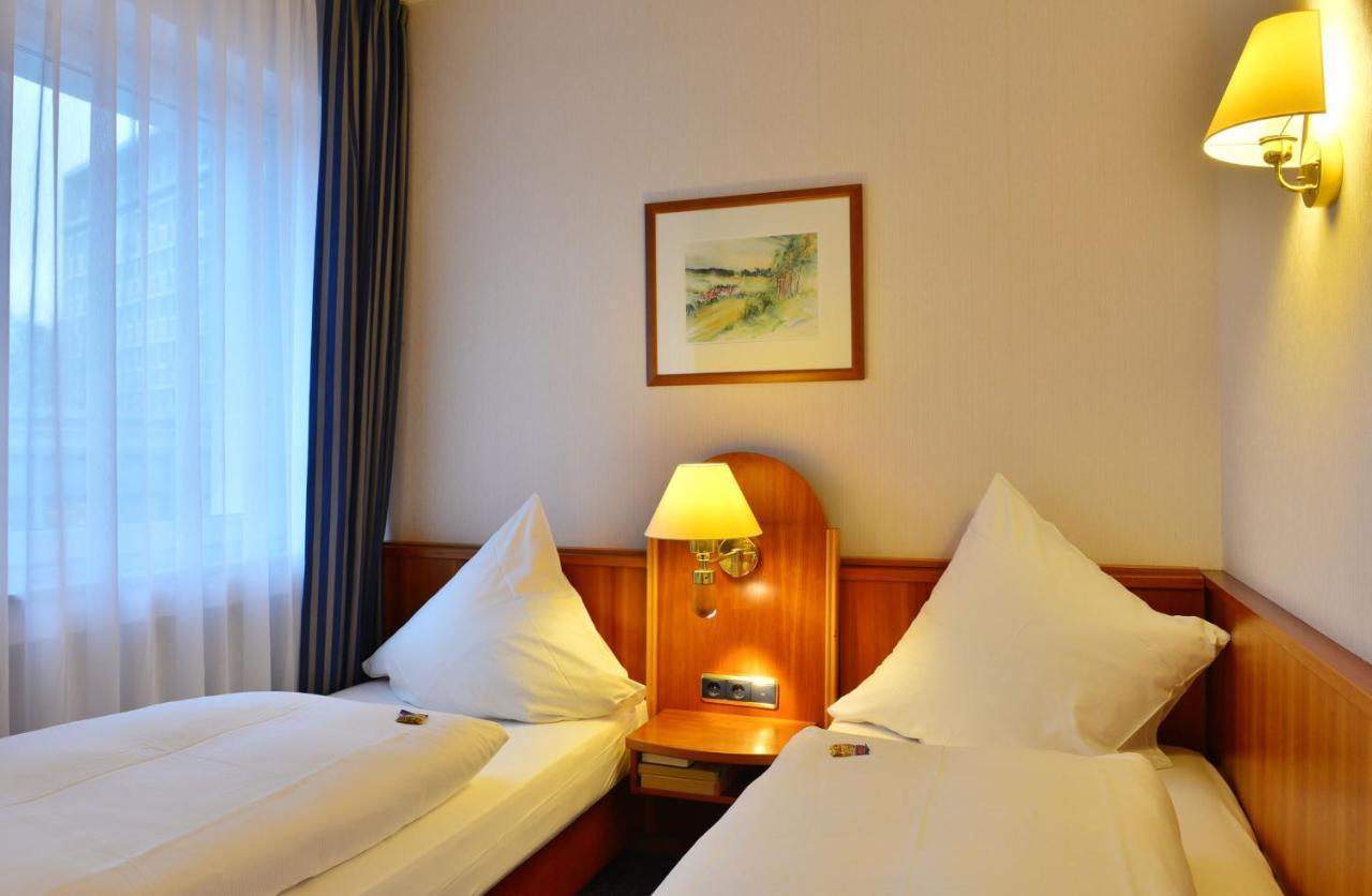 Hotel Ilbertz Garni Keulen Buitenkant foto